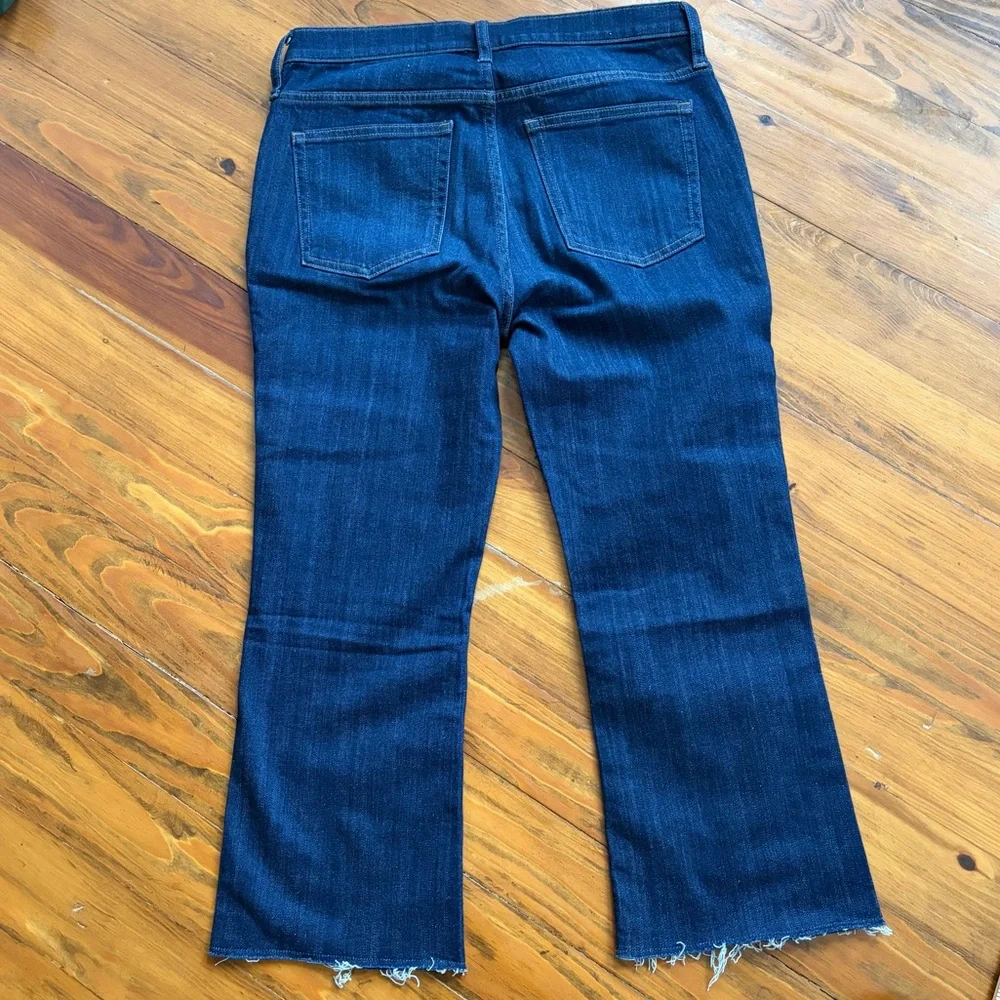 JCrew Women’s 9” Demo Boot Cut‎ Denim Jeans Frayed Hem size 29P
